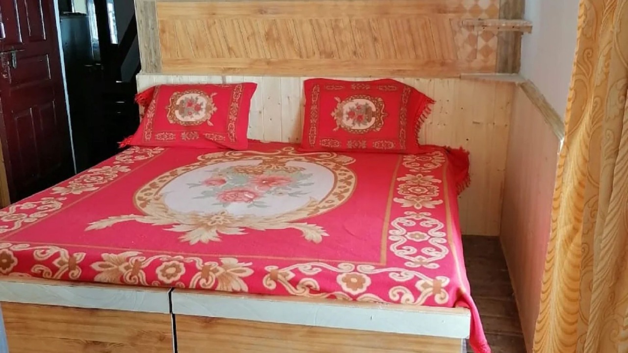 Photo of Bedroom in Keylong