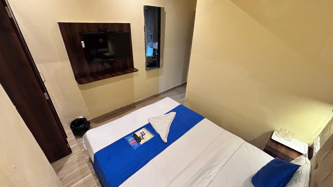 Photo of Bedroom in Andheri West