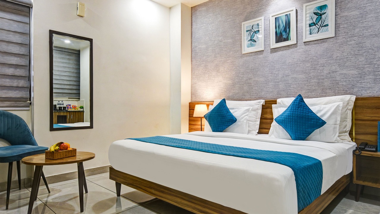 Photo of Bedroom in Dariyaganj