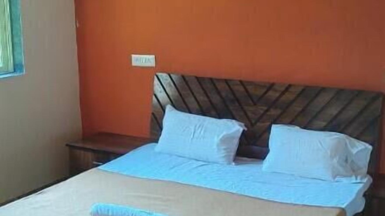 Photo of Bedroom in Murud