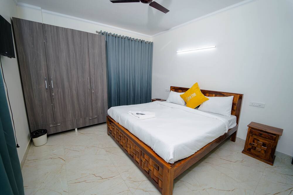 Photo of Bedroom in IMT Manesar