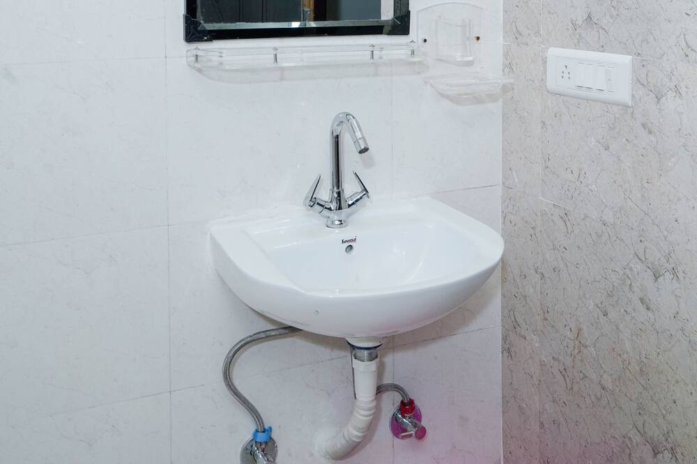 Photo of Bathroom in IMT Manesar