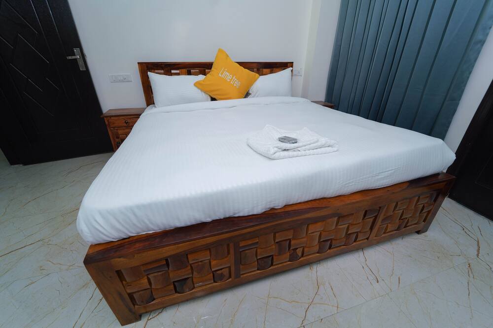 Photo of Bedroom in IMT Manesar