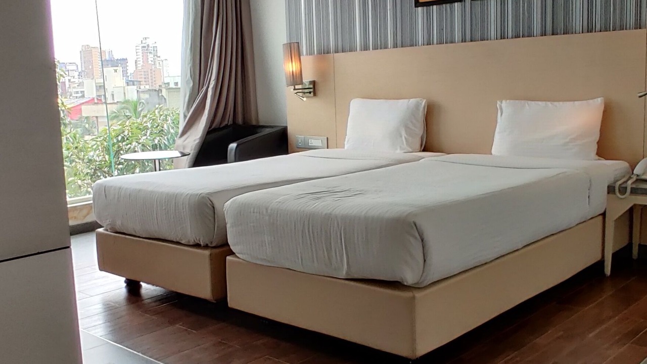 Photo of Bedroom in Malad West