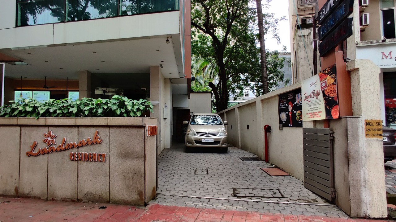 Photo of Outdoor in Malad West
