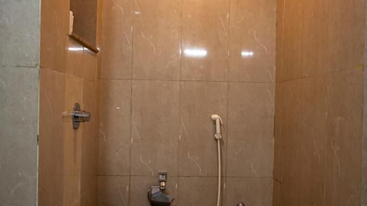 Photo of Bathroom in Bodh Gaya