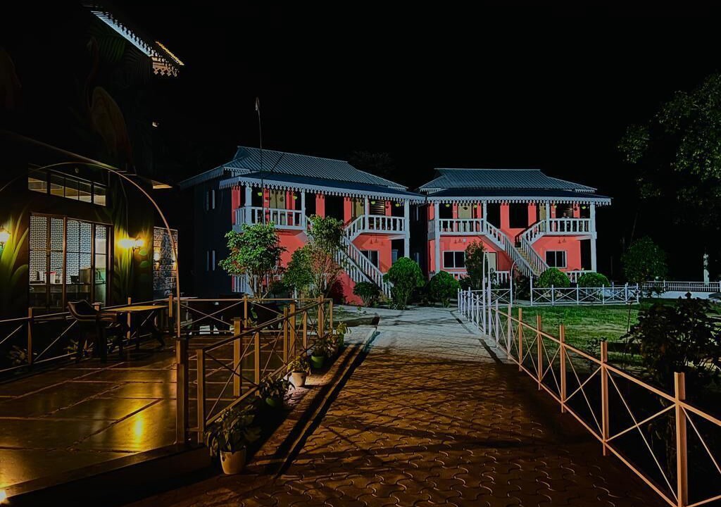 Photo of Buildings in Neora