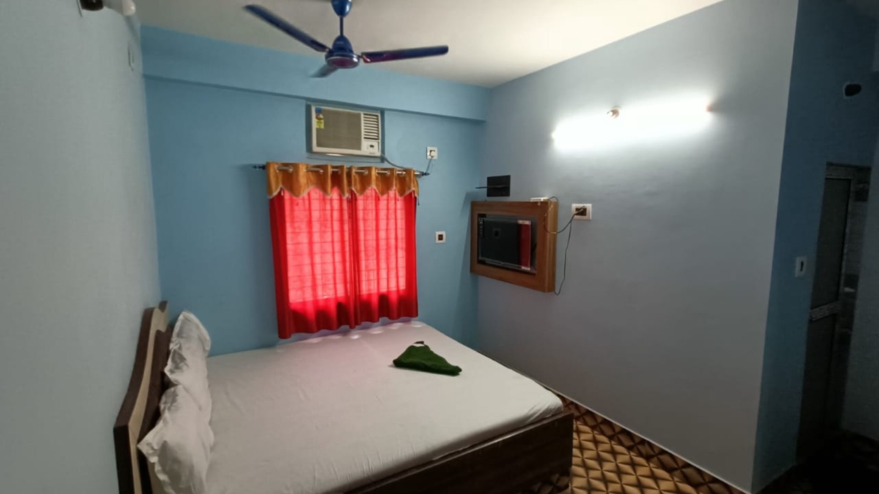 Photo of Bedroom in Tarapith