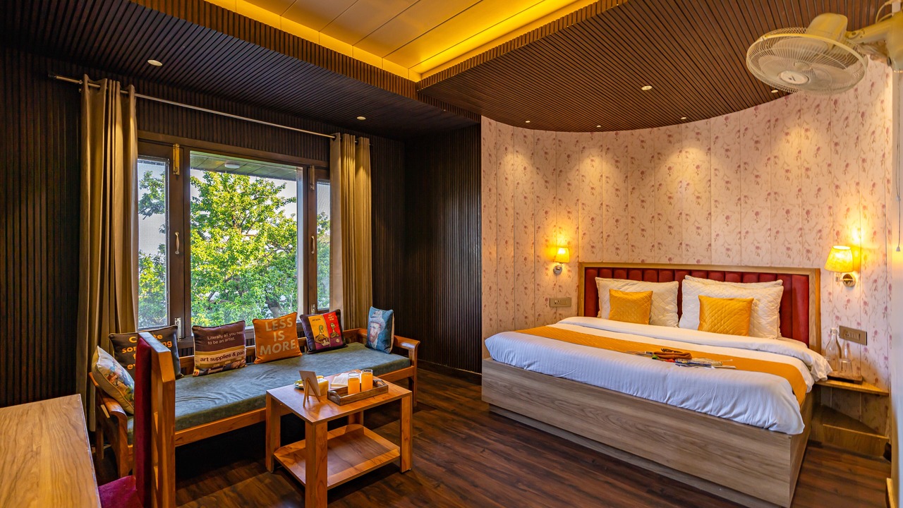 Photo of Bedroom in The Mall Road