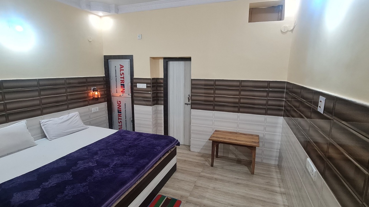 Photo of Bedroom in Rajgir