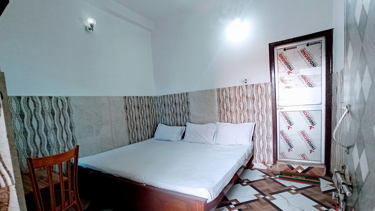 Photo of Bedroom in Rajgir