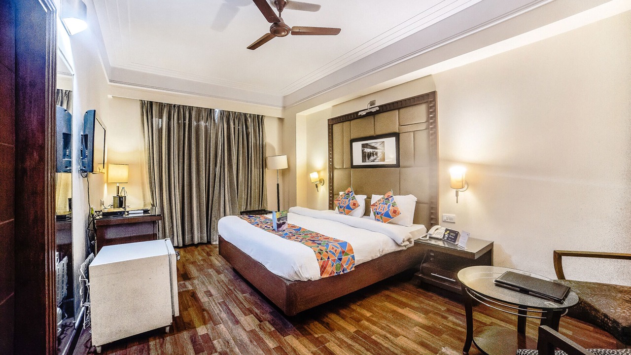 Photo of Bedroom in Nehru Place