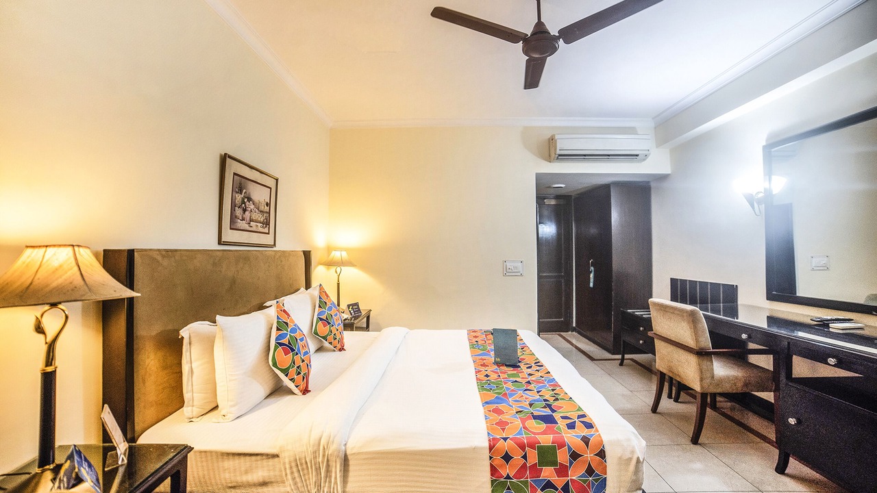 Photo of Bedroom in Nehru Place