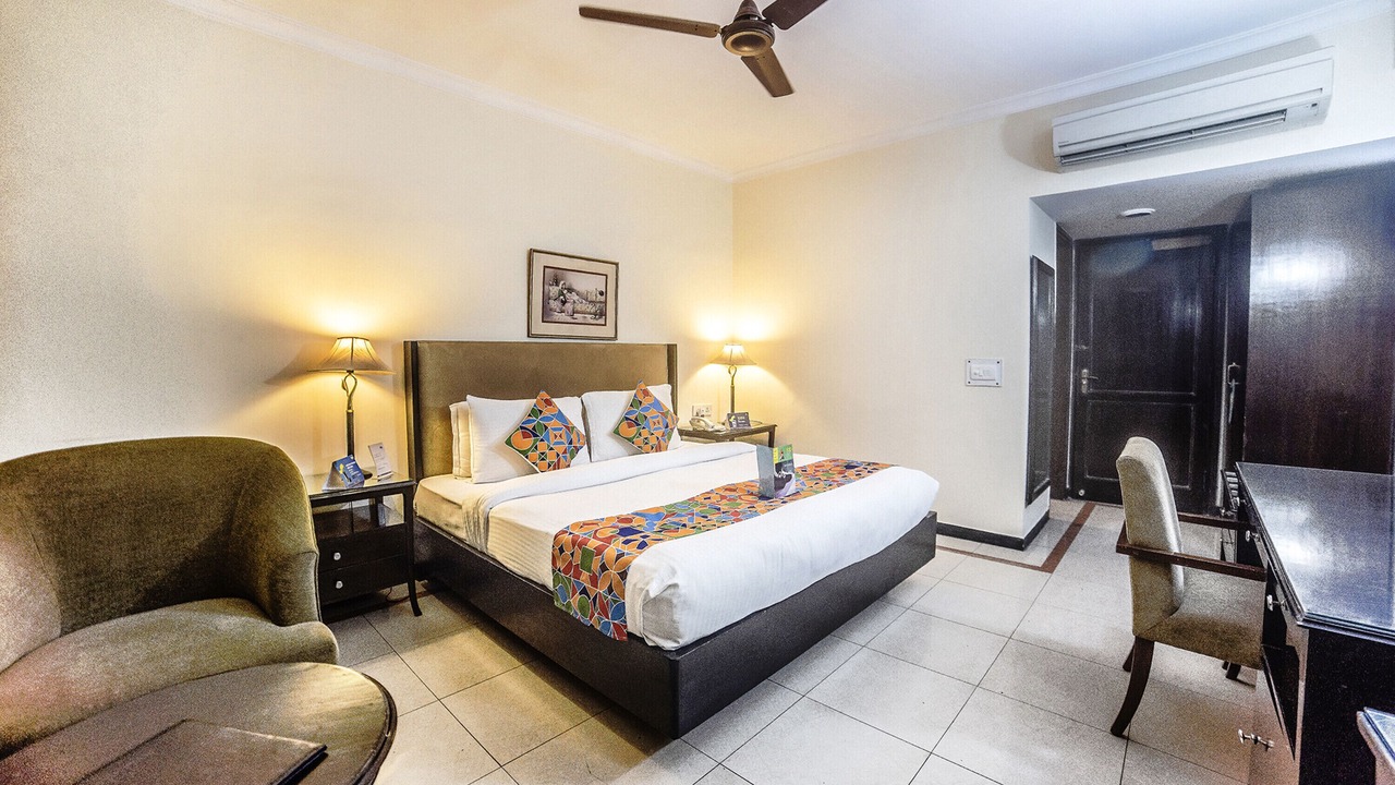 Photo of Bedroom in Nehru Place