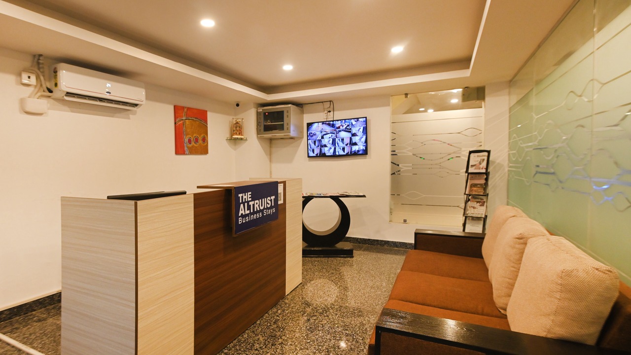 Photo of Others in DLF Phase 3