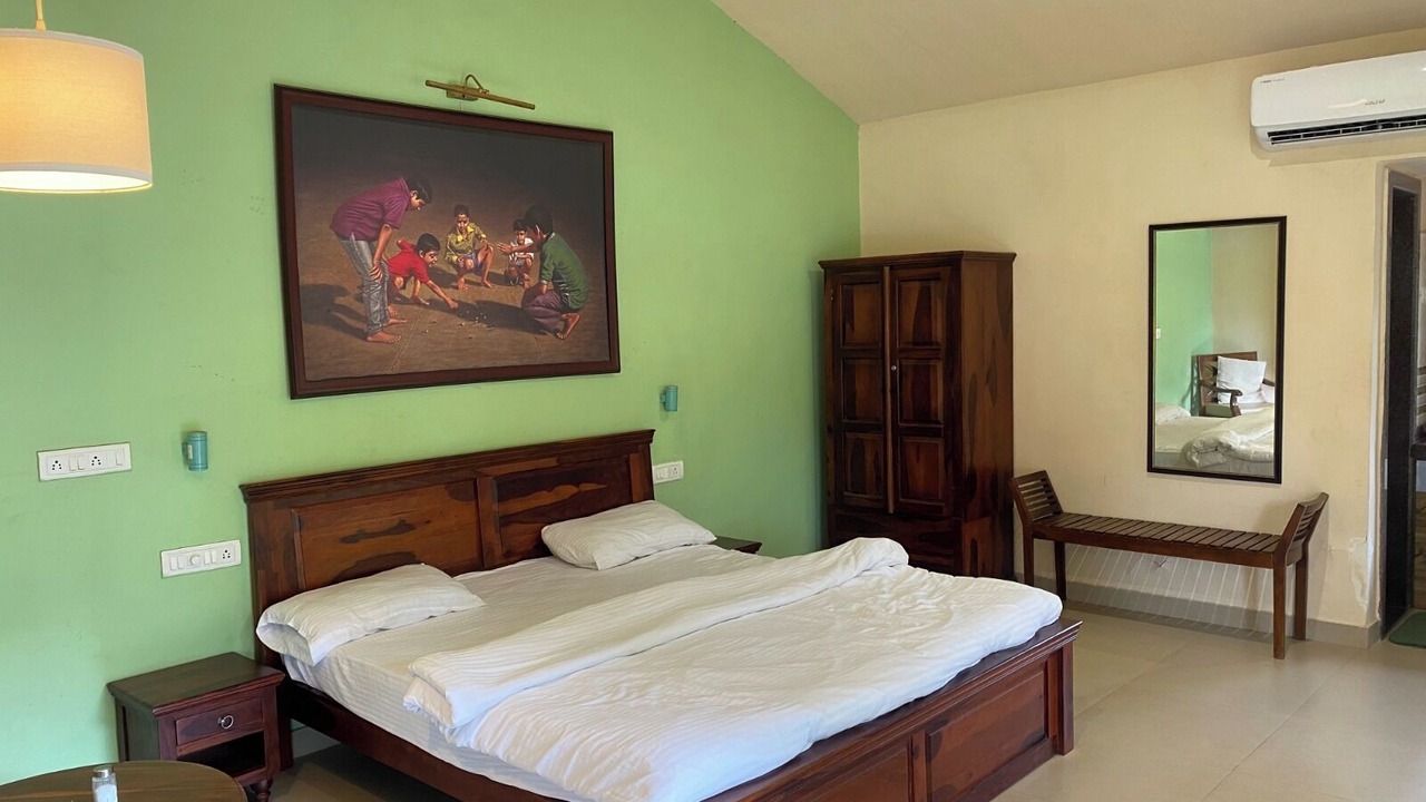 Photo of Bedroom in Amarnath