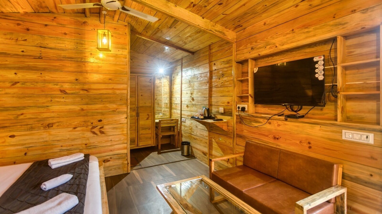 Photo of Bedroom in Mohaan