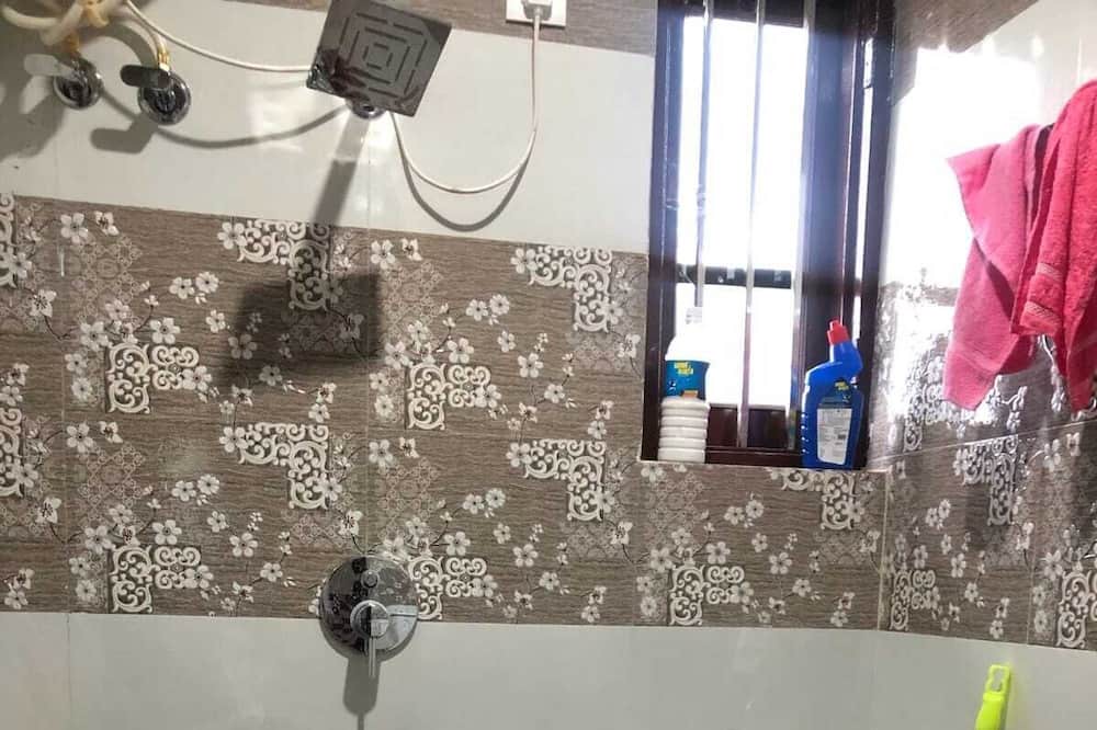 Photo of Bathroom in Chachian