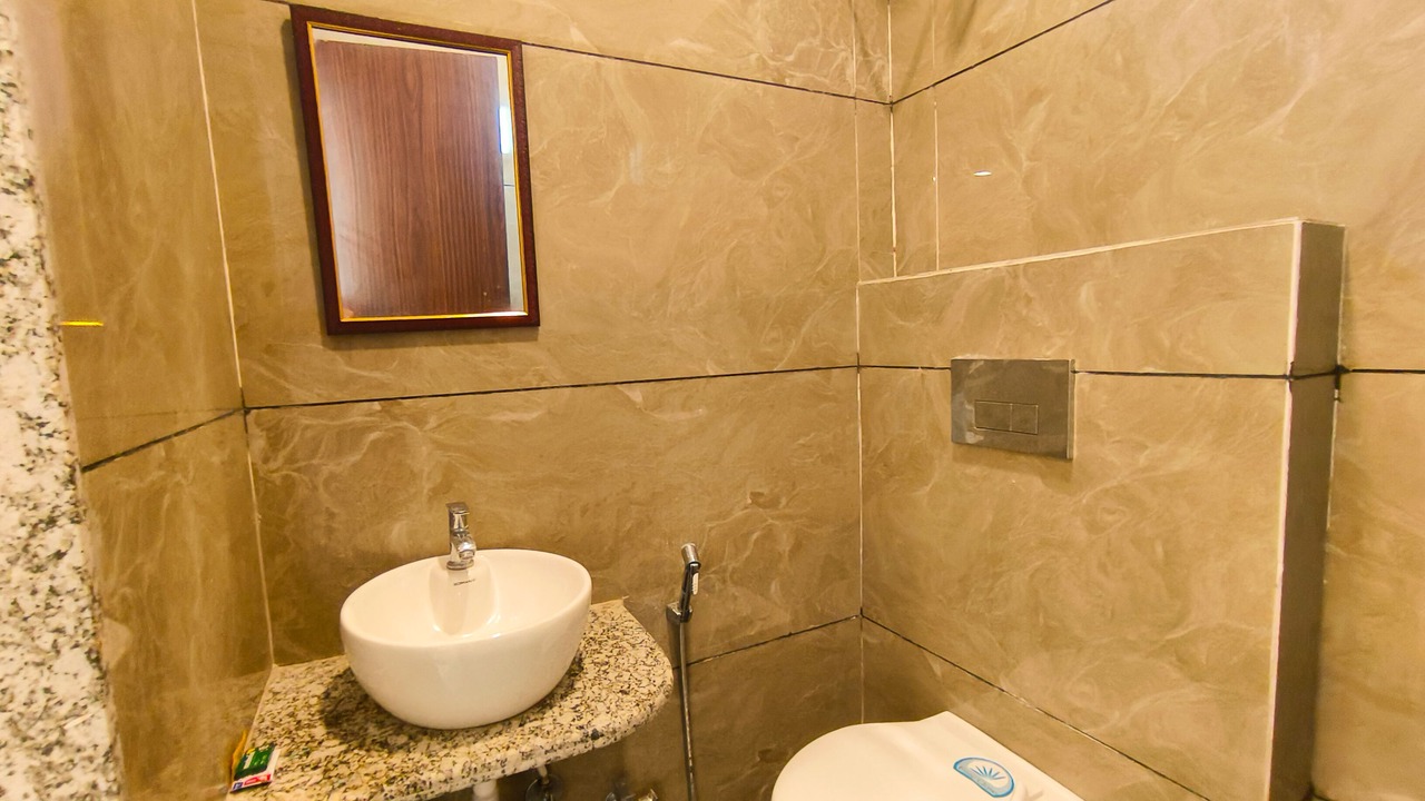 Photo of Bathroom in Gayariawas