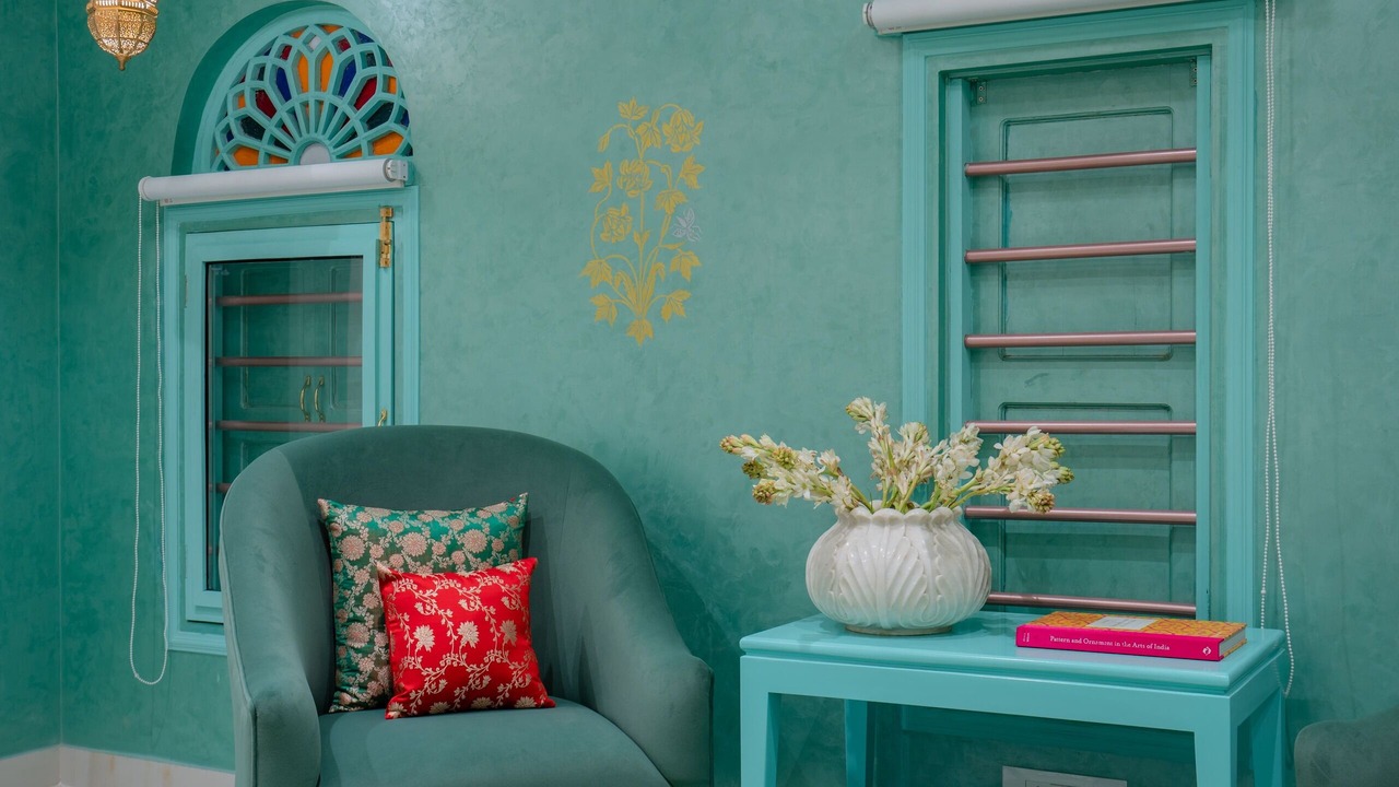 Photo of Livingroom in Pink City