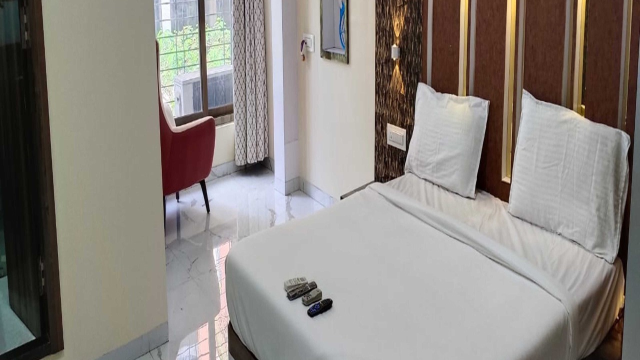 Photo of Bedroom in Mira Road East