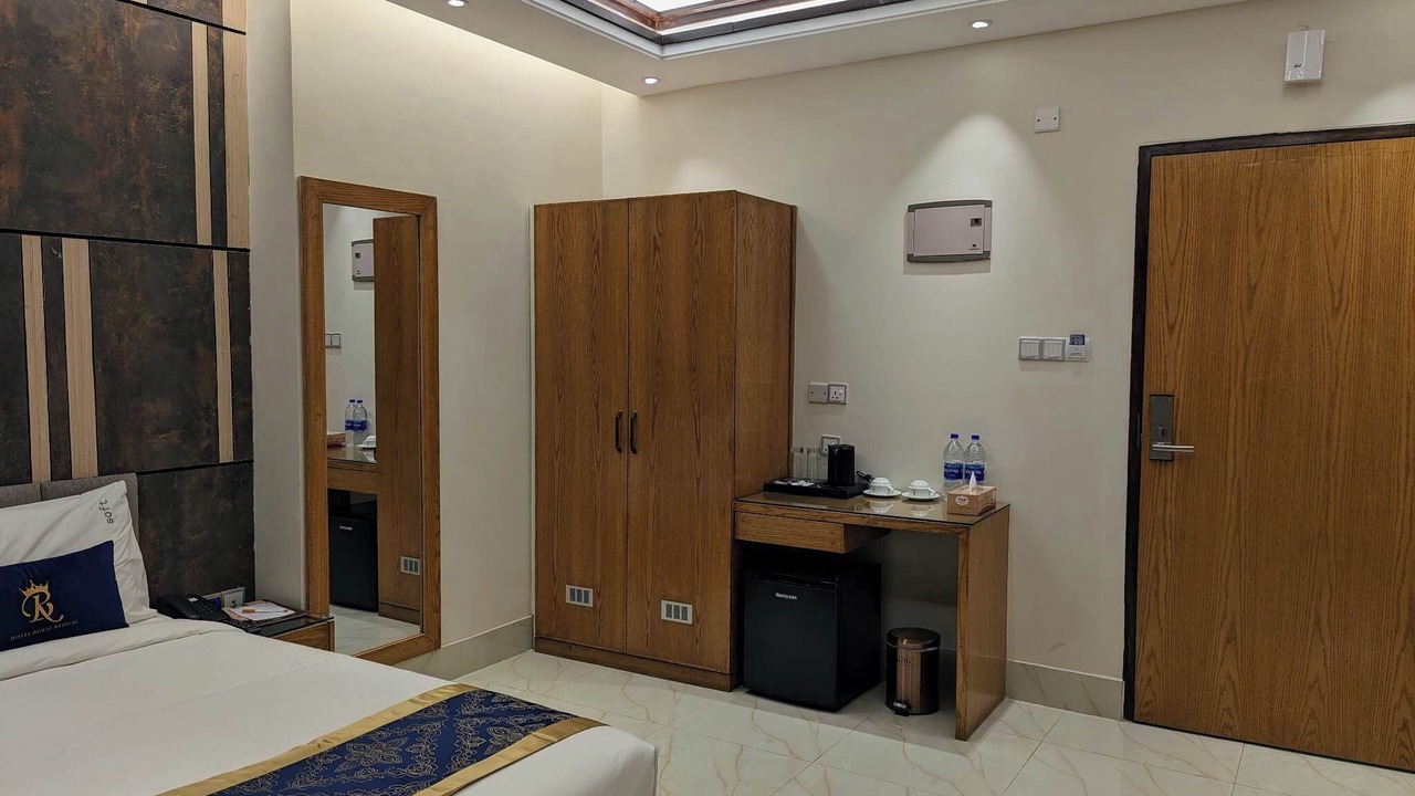 Photo of Bedroom in Dhaka