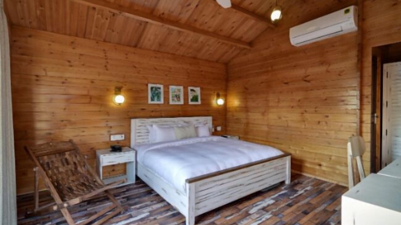 Photo of Bedroom in Abu Road