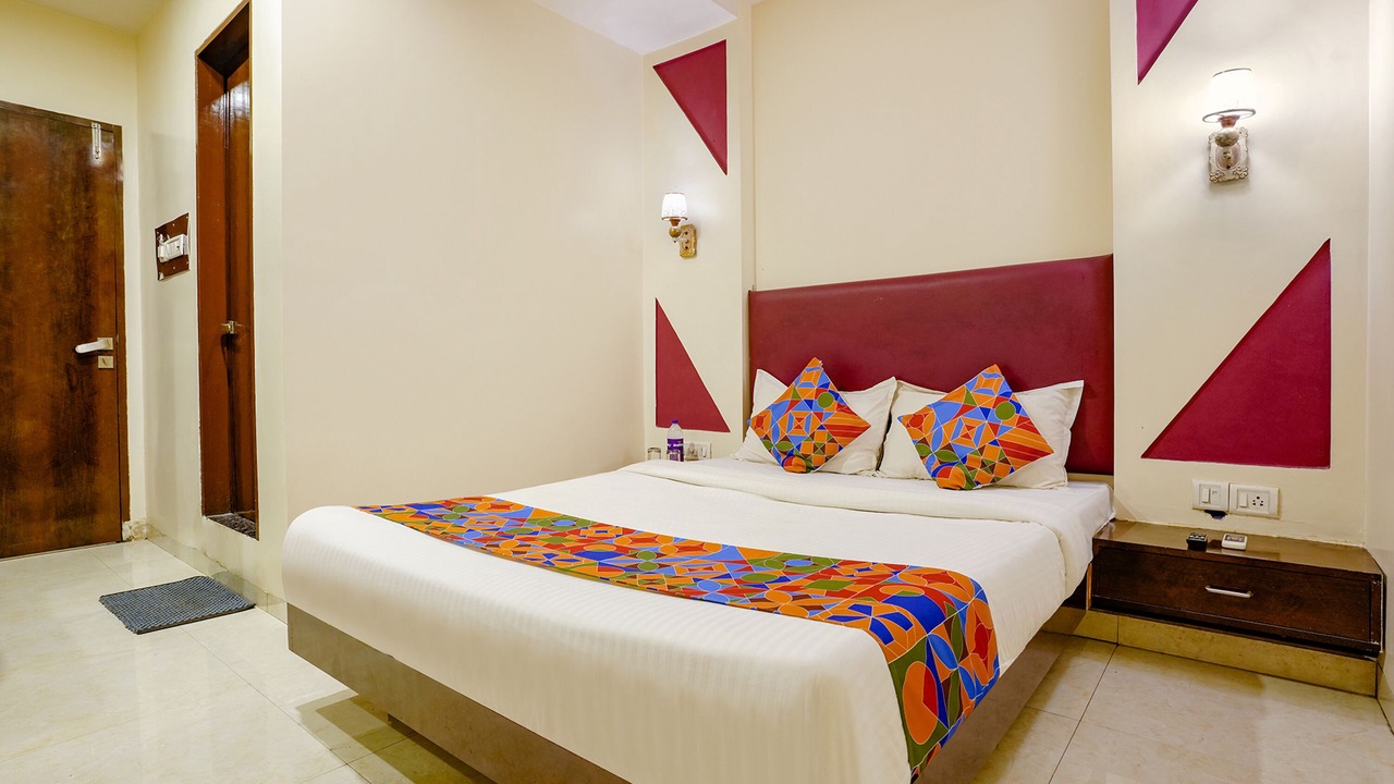Photo of Bedroom in Mira Road East