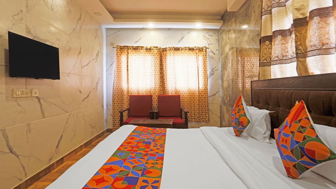 Photo of Bedroom in Kalkaji
