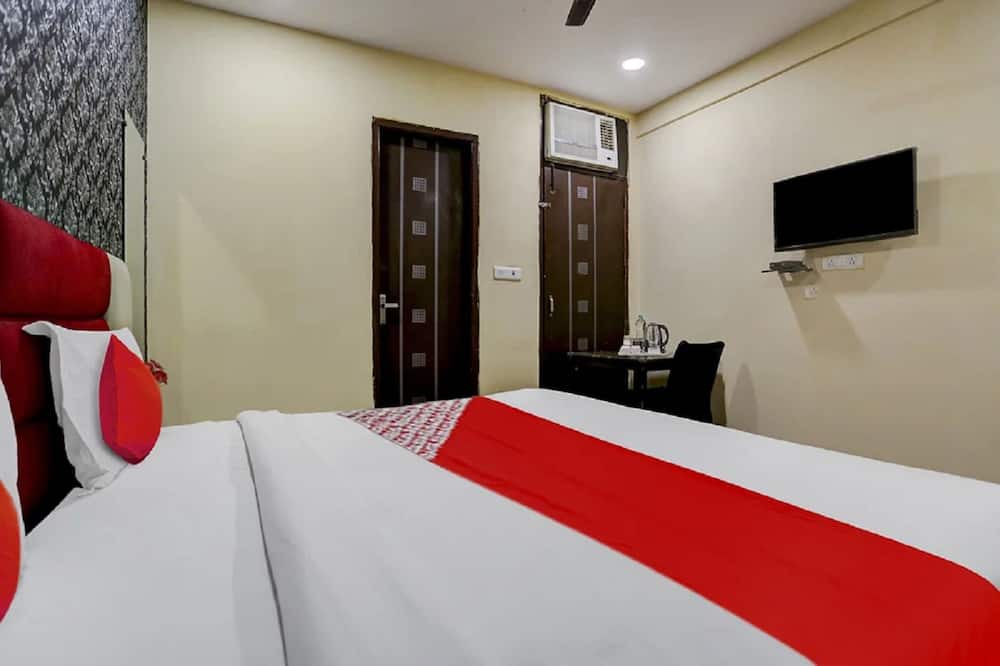 Photo of Bedroom in Janakpuri