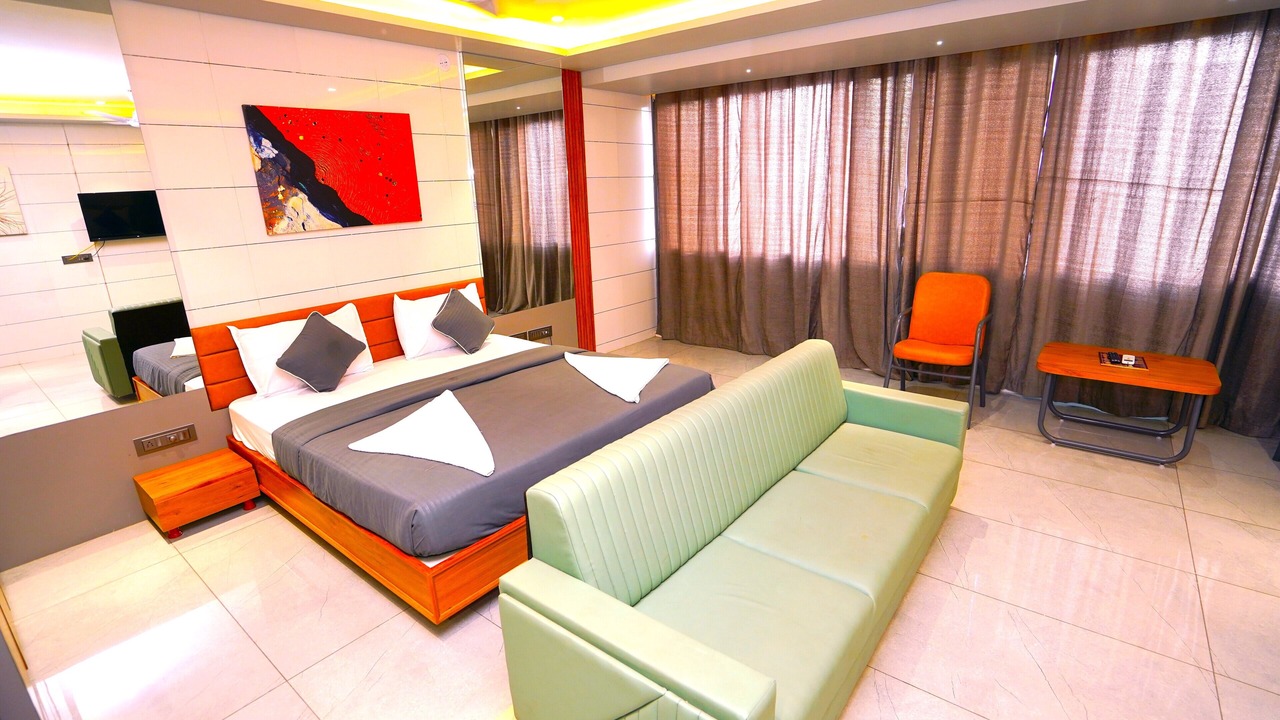 Photo of Bedroom in Rajkot