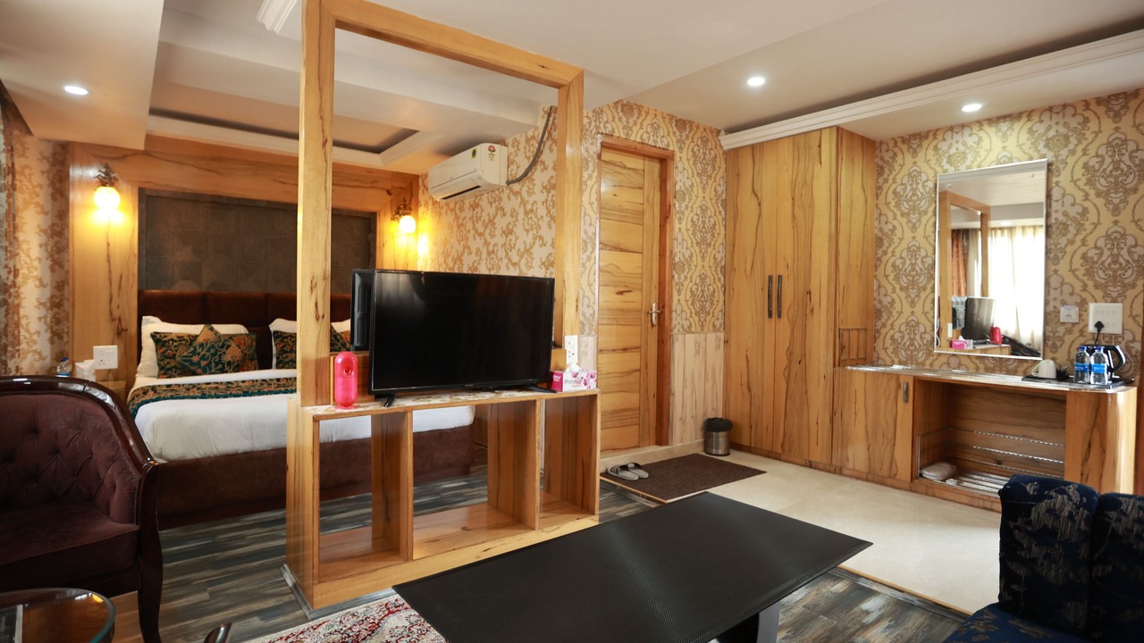 Photo of Bedroom in Nishat-Shalimar