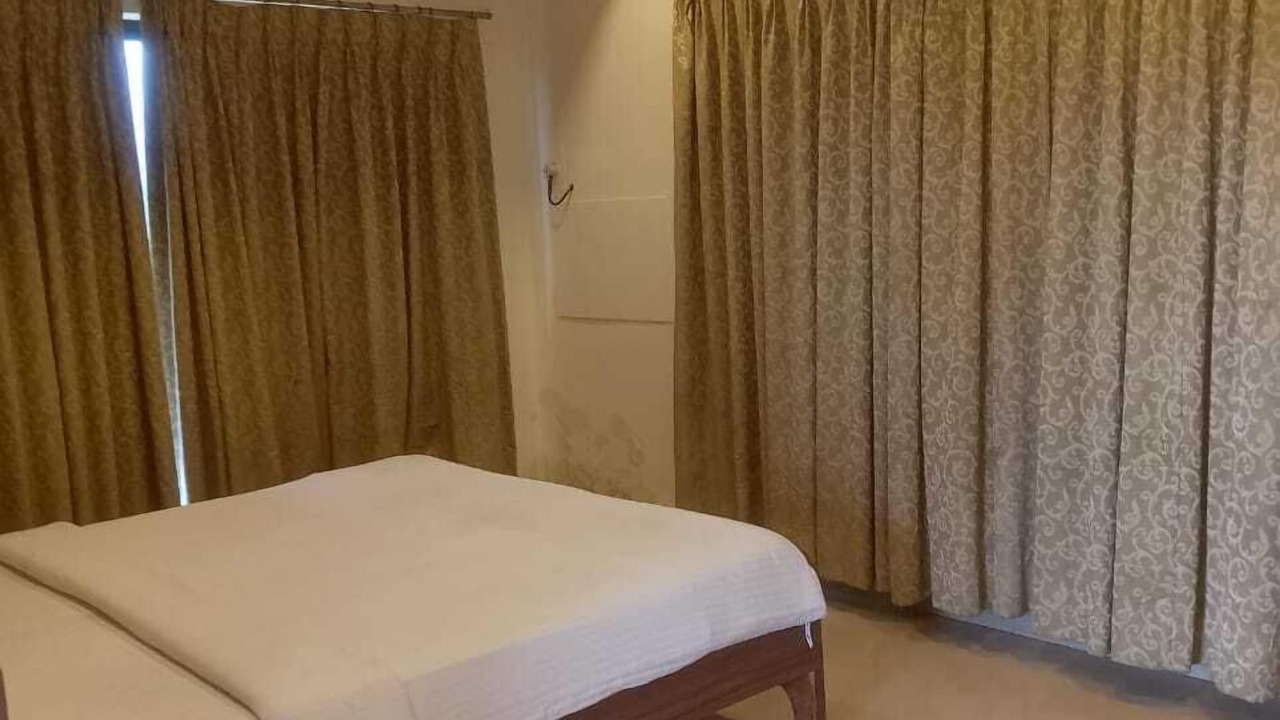 Photo of Bedroom in Shindewadi
