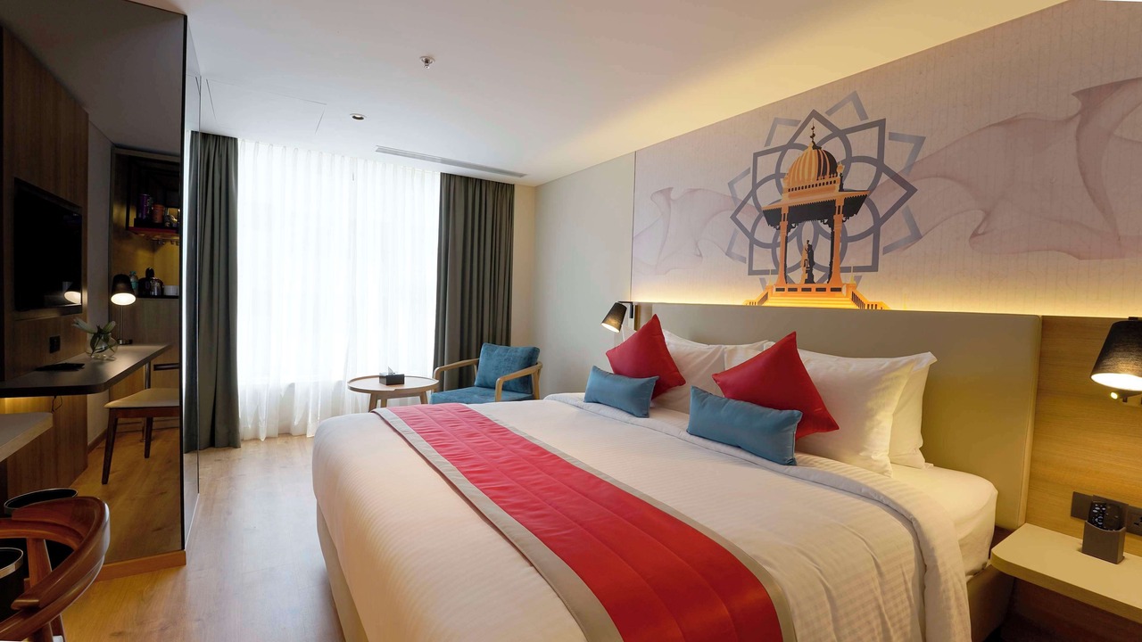 Photo of Bedroom in HBR Layout