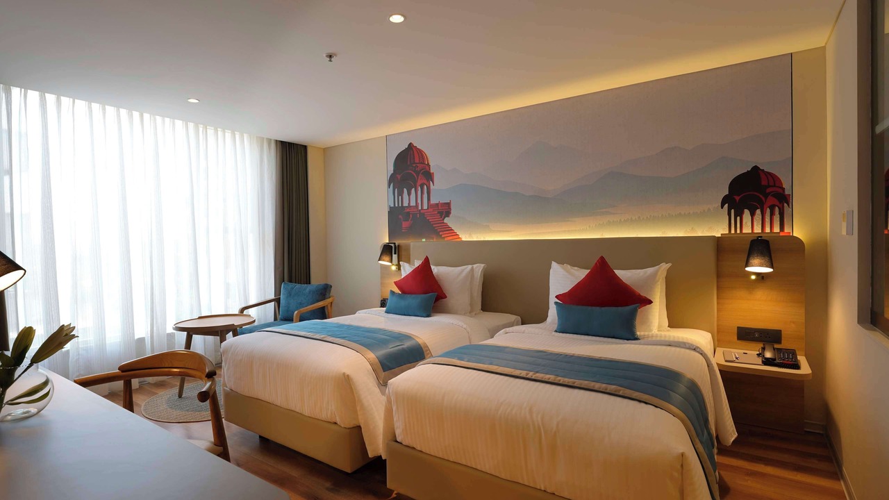 Photo of Bedroom in HBR Layout