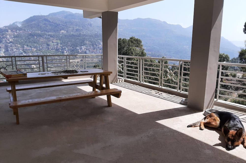 Photo of Patio Balcony in Kumarhatti