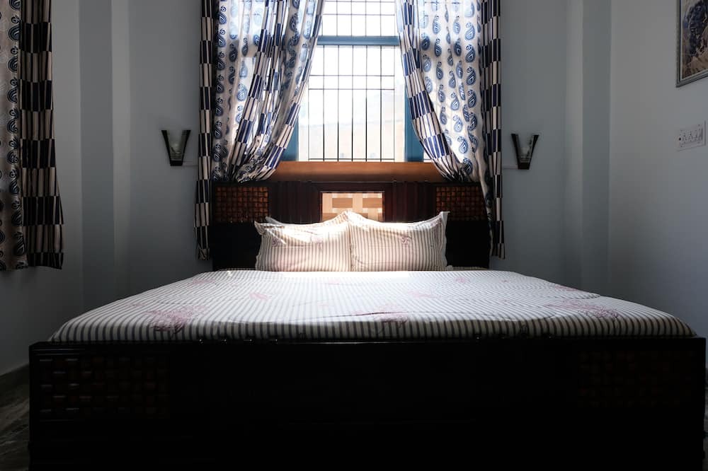 Photo of Bedroom in Kumarhatti