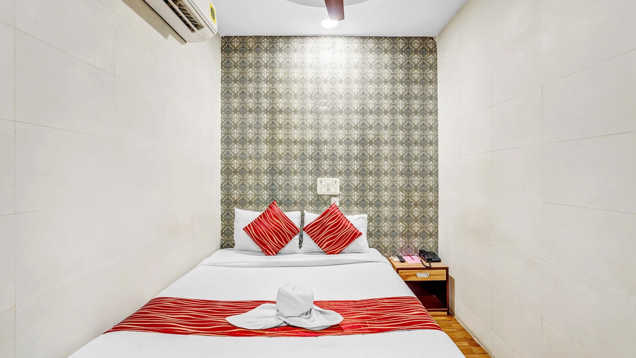Photo of Bedroom in Teynampet