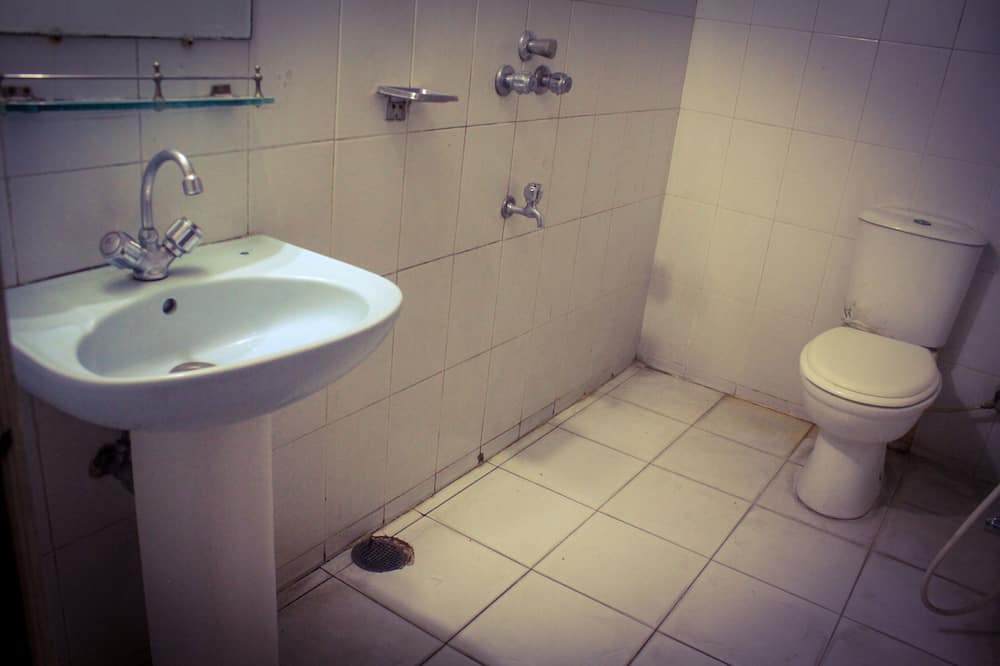 Photo of Bathroom in Uttara