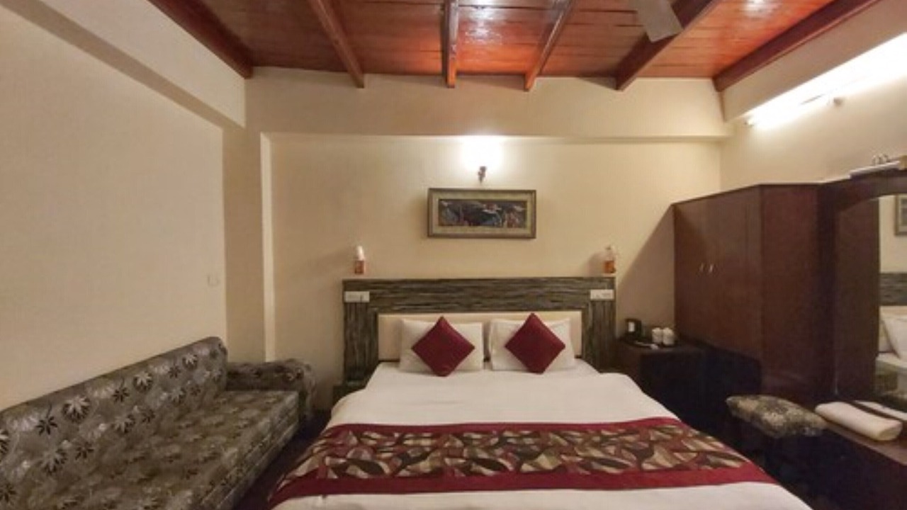 Photo of Bedroom in Nainital
