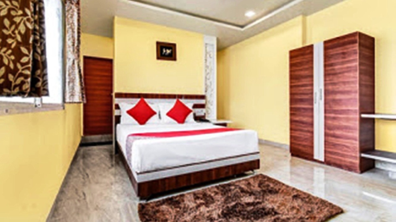 Photo of Bedroom in Daulatabad