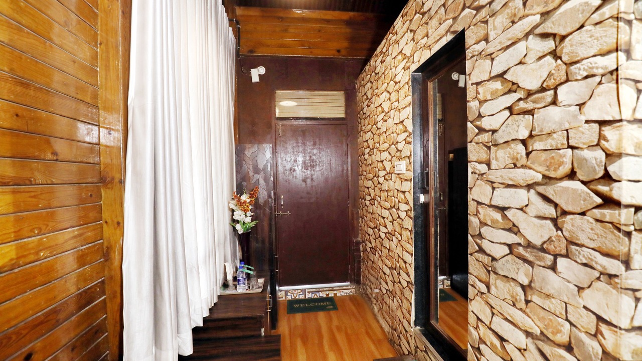 Photo of Bedroom in Mira Road East
