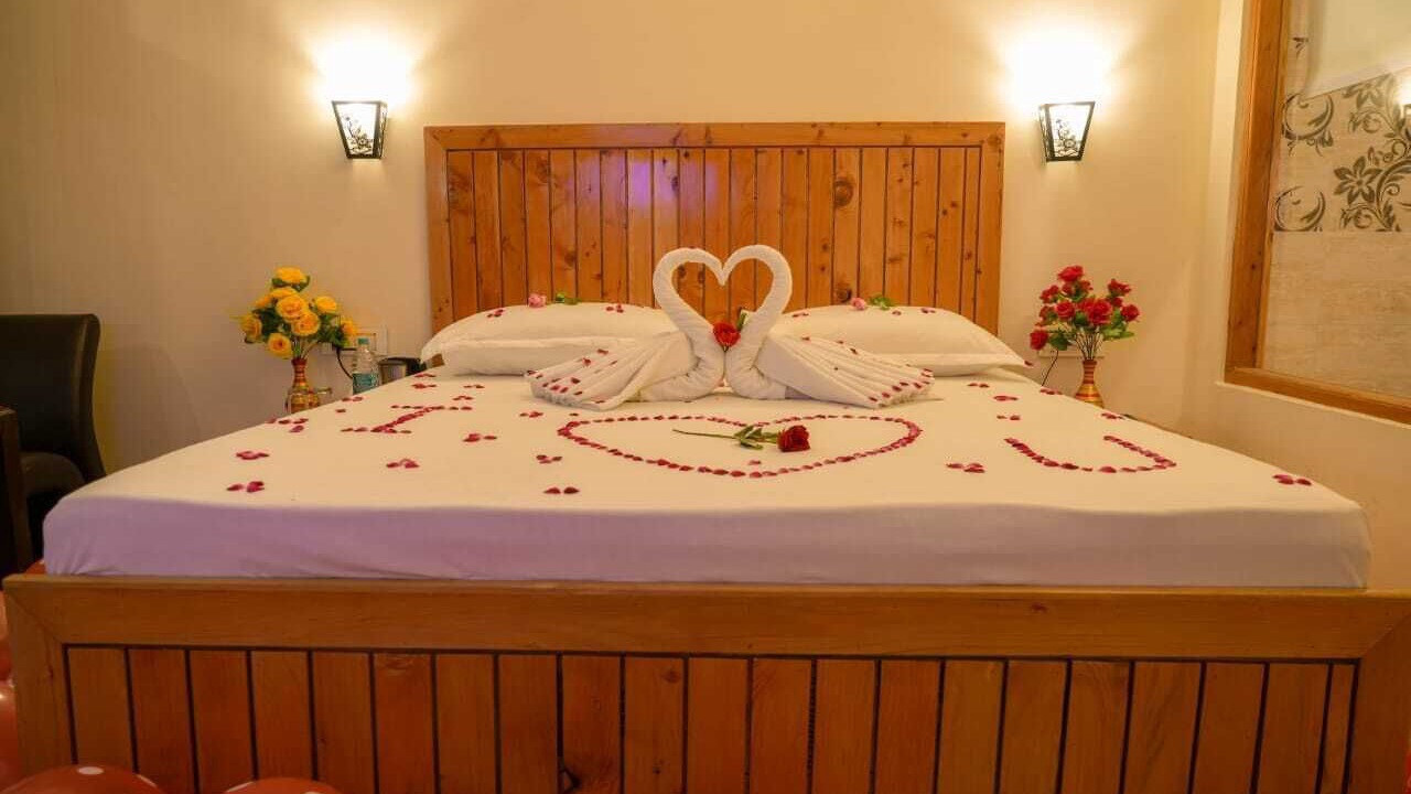 Photo of Bedroom in Vashist