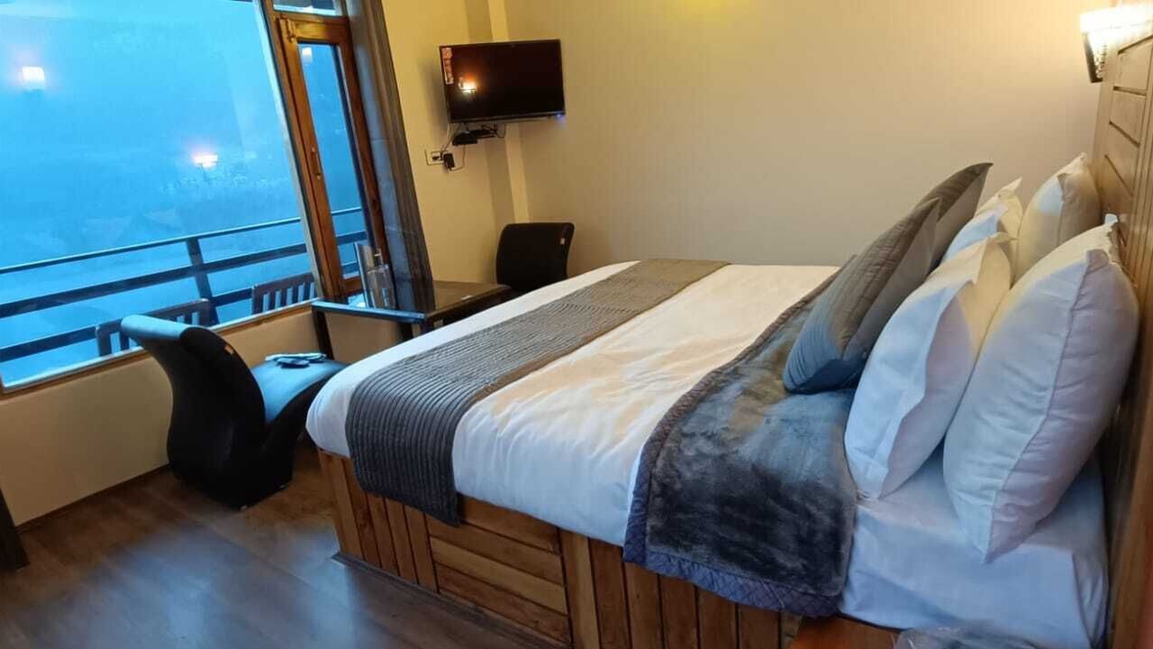 Photo of Bedroom in Vashist
