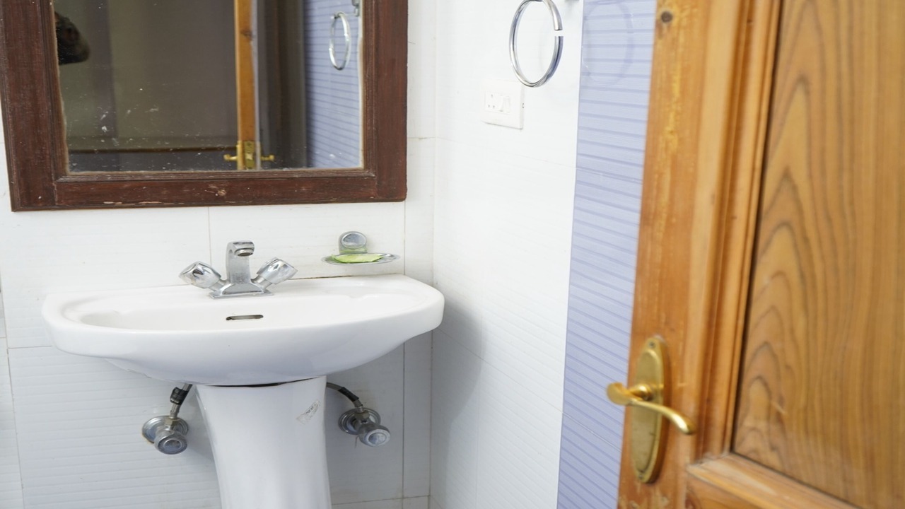 Photo of Bedroom in Kotkhai