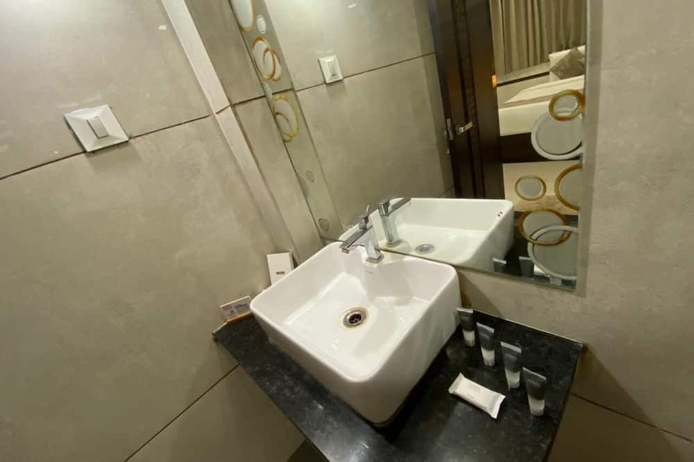 Photo of Bathroom in Vijayapura
