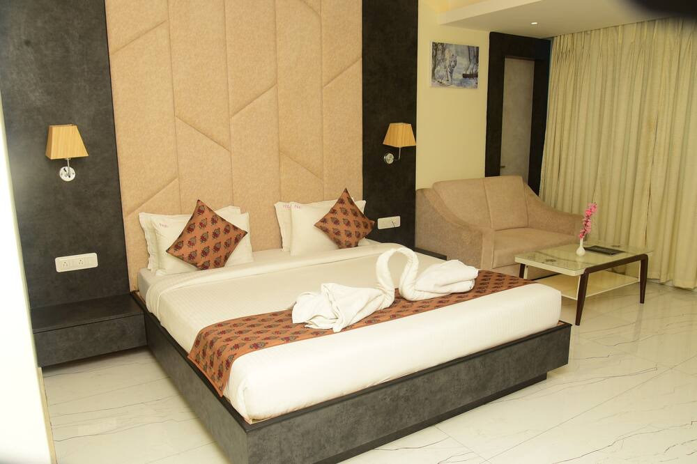 Photo of Bedroom in Dhanbad