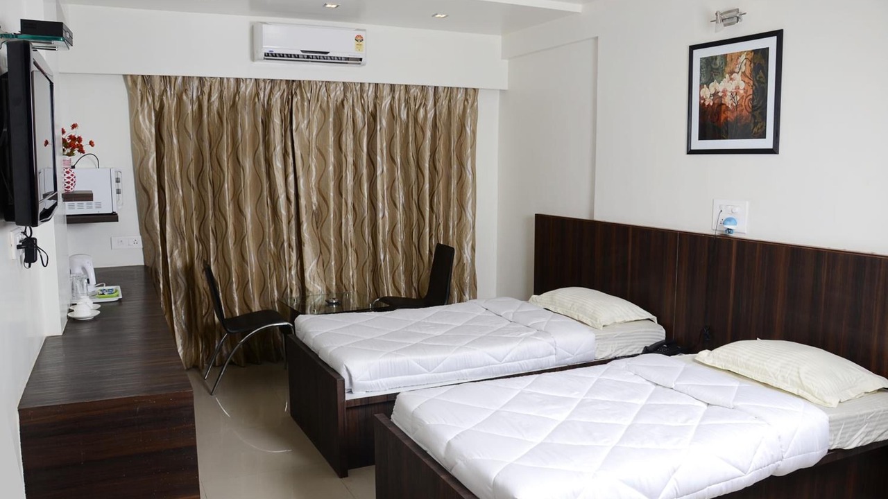 Photo of Bedroom in Hadapsar