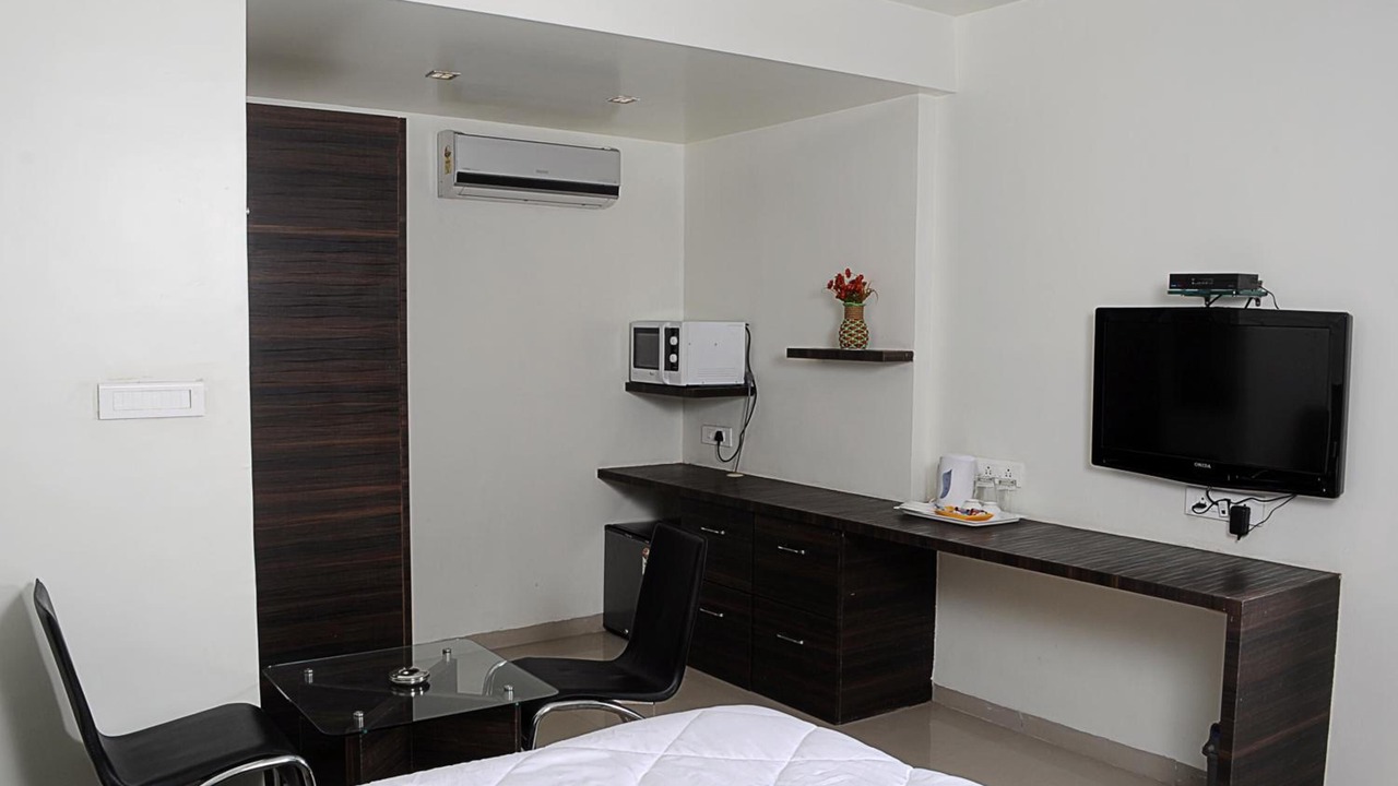 Photo of Bedroom in Hadapsar