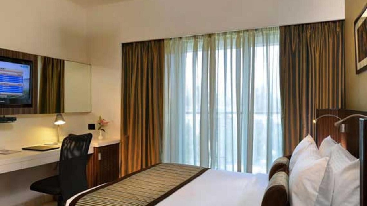 Photo of Bedroom in Malad West